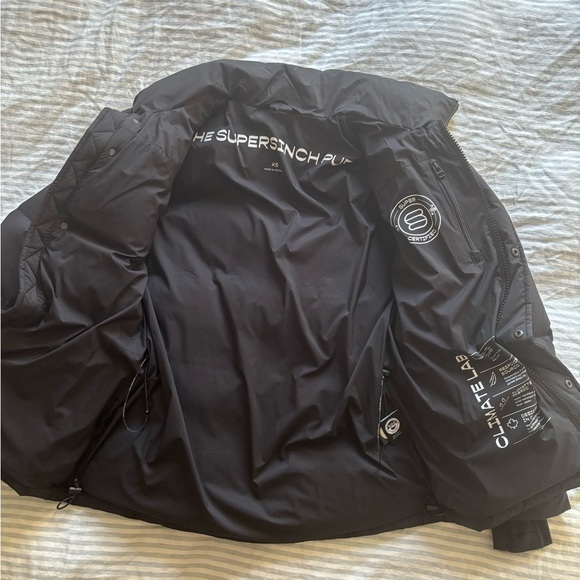 Aritzia Super Puff Supersinch Puffer jacket XS - Picture 4 of 11